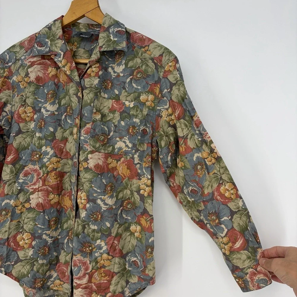 Vtg 90s Lizwear Floral Button-Up Shirt Petite P Cotton Liz Claiborne Cottagecore